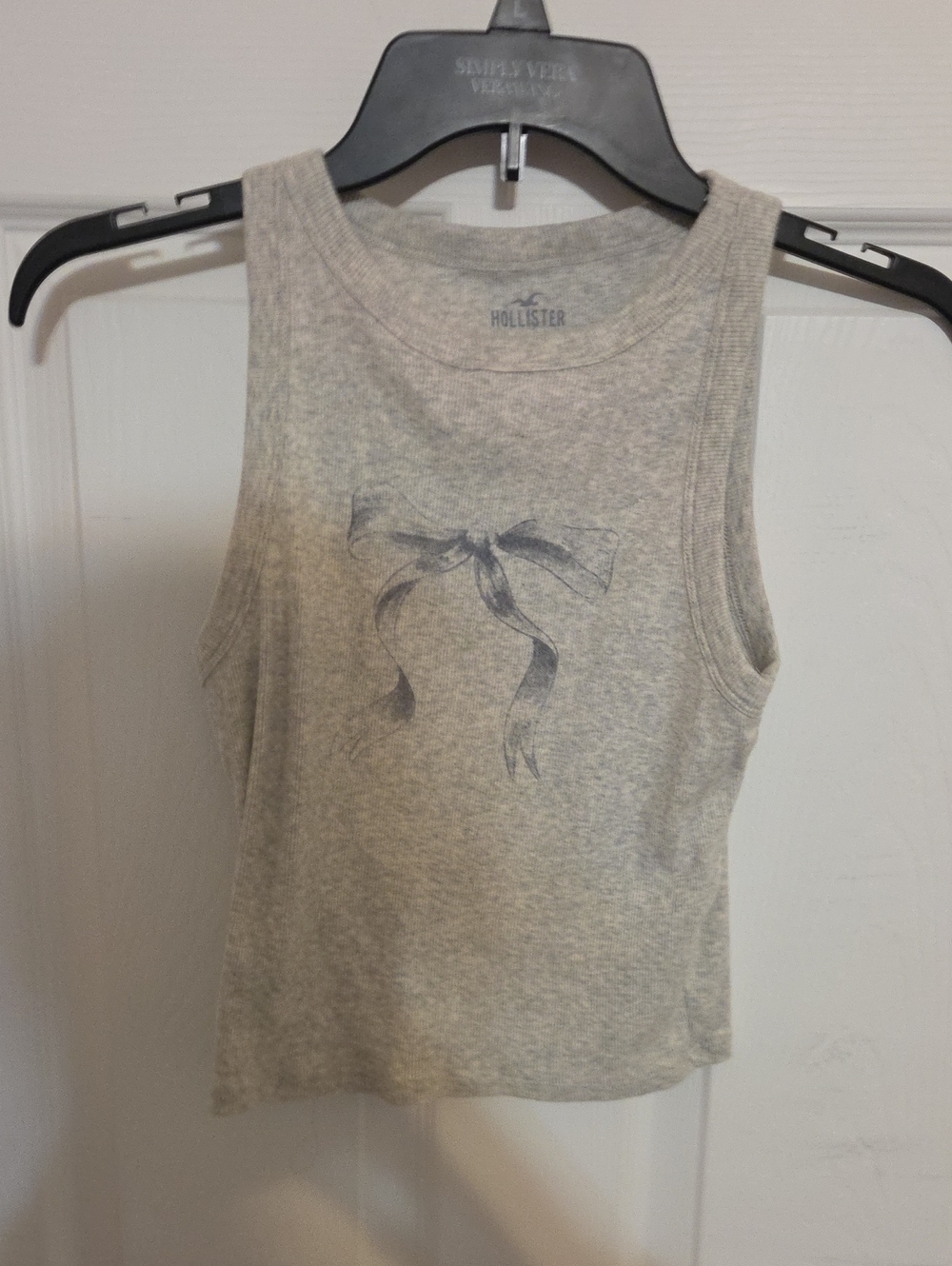Hollister Heather Gray Ribbed Tank with Bow Graphic